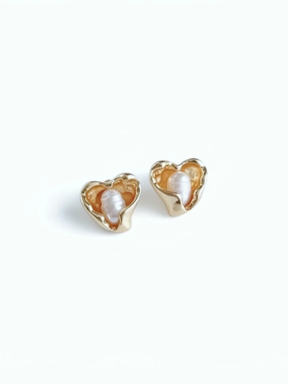 Gold-plated‎ Heart Freshwater Pearl Stud Earrings - Women Jewelry S925 Pin - NEW